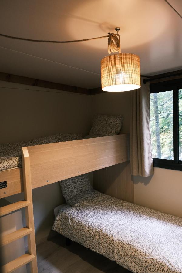 Lodge Avec Spa Privatif - Foret Et Lac Liginiac Exterior foto